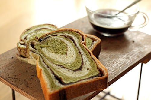 绿茶红豆面包漩涡