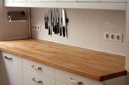 厨房木制柜台
