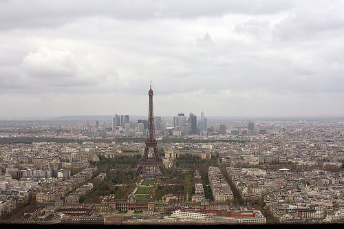 从ciel de Paris餐厅看到的巴黎景色