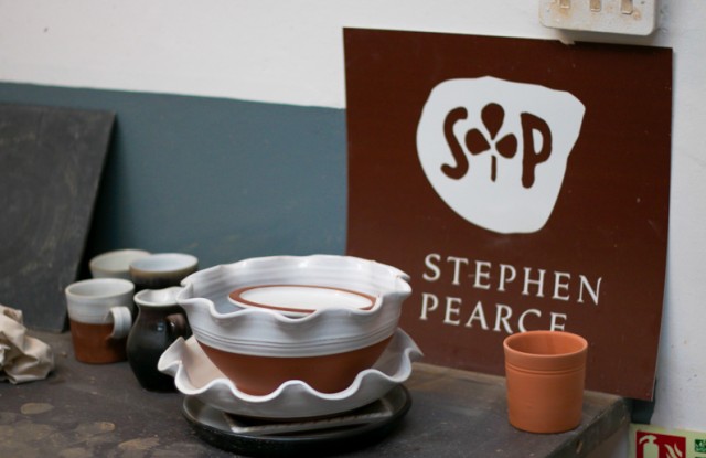 斯蒂芬·皮尔斯爱尔兰陶器