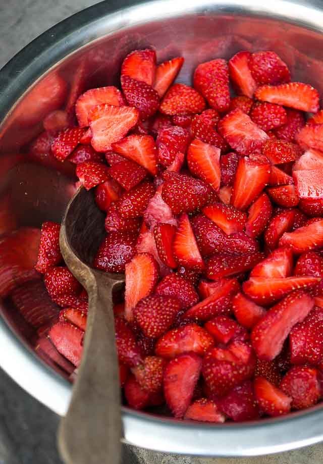 酸洗草莓蜜饯食谱